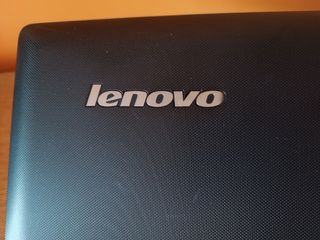 Ordenador portátil LENOVO de 15,6"pulgadas