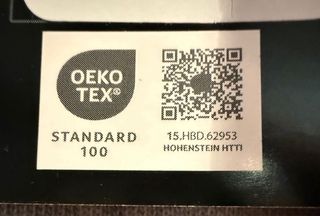 Camiseta “Hellfire Lives” de  Stranger Things