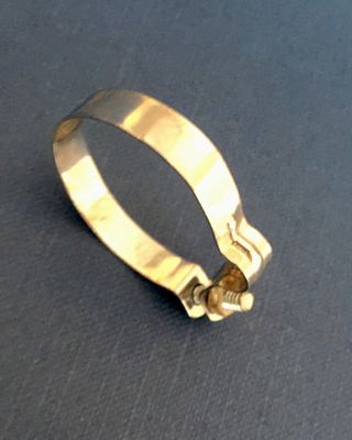 Abrazadera para funda freno/cambio