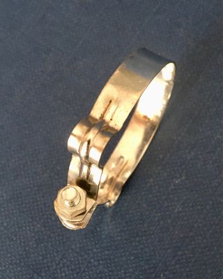 Abrazadera para funda freno/cambio