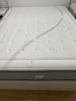 Colchón Muelles Ensacados y Viscoelástica