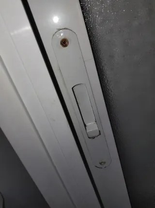 Ventana corredera baño aluminio blanco 69,5x 68,5.