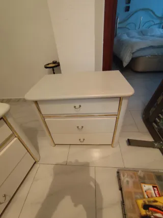 Muebles de dormitorio blancos