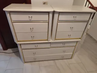 Muebles de dormitorio blancos