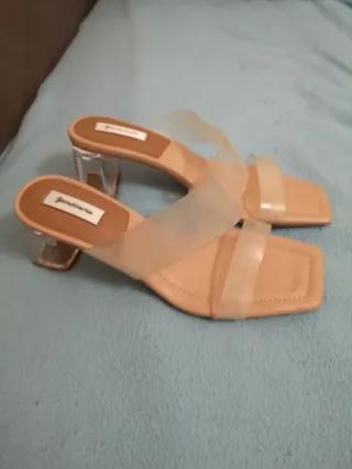 Sandalias Stradivarius Beige Transparentes