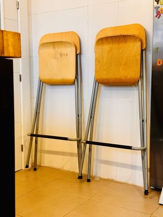 2x Taburete Alto Madera