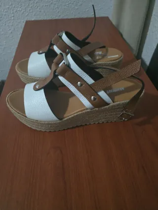 OFERTA SANDALIA A 40€