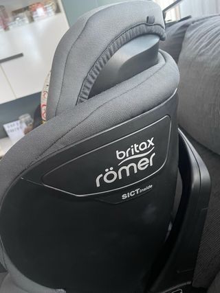 Silla coche Britax Römer i-Size