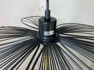 Lampadario metallo nero "fiore"