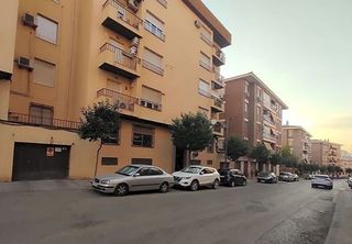 Se vende plaza de garaje en sótano