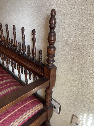 Banco antiguo madera noble