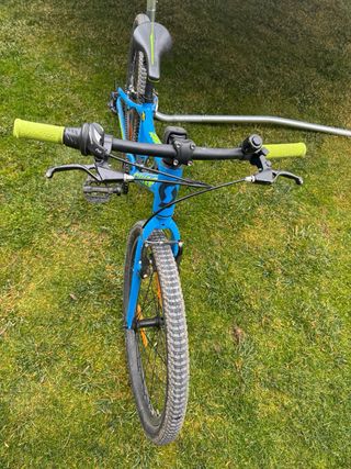 Bicicleta Scott Scale Azul y Verde