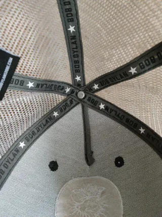 Gorra Bob Dylan Negra y Gris