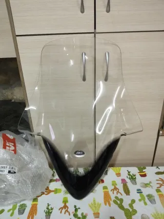 Pantalla Viento TMAX 500cc Ciclomotor Nueva