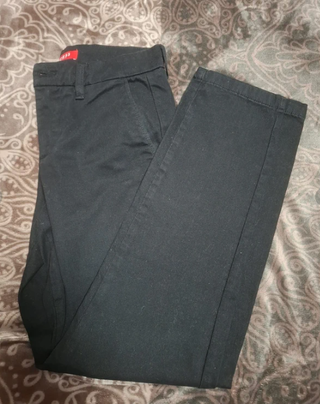 Pantalón Negro Guess Talla 29