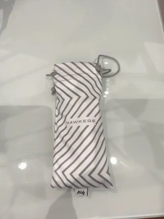 Occhiali da sole per bambini neri e blu