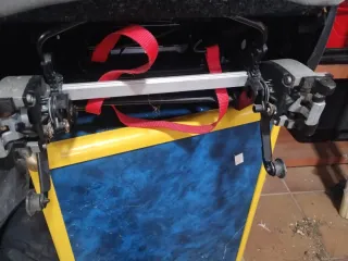 Asiento de coche completo gris