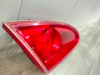 Piloto trasero izquierdo Seat Leon 2