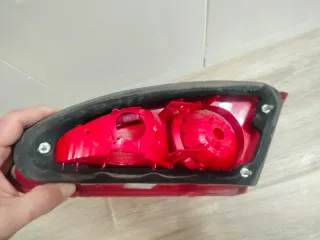 Piloto trasero izquierdo Seat Leon 2