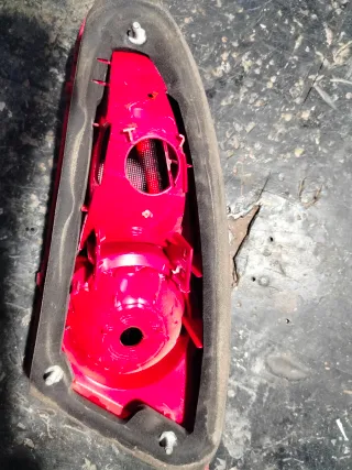 Piloto trasero izquierdo Seat Leon 2