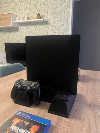 PS4 SLIM 1TB (PlayStation 4) + 10 JUEGOS + SOPORTE