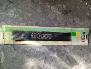 Cuchilla cortacésped universal