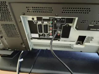 Televisión Panasonic TH-37PX7E y decodificador tdt