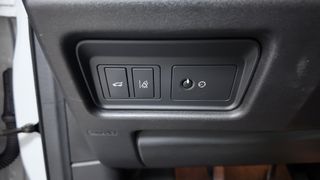 Land Rover Discovery 2.0L eD4 4x2