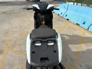 Yamaha X Enter 125cc Scooter