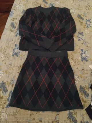 Conjunto jersey y falda invierno