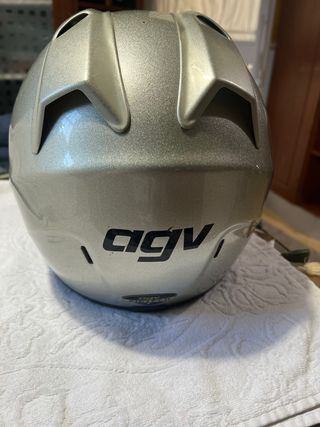 2 Cascos con funda de tela AGV Plateados Talla L.