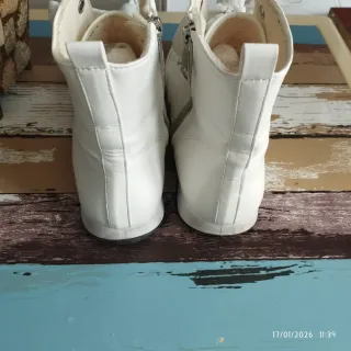 Botines deportivos blancos mujer