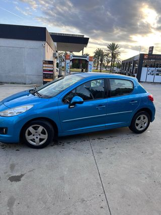Peugeot 207 2012