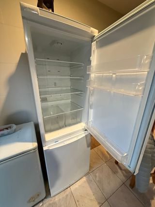 Nevera y congelador combi blanco 180 cm