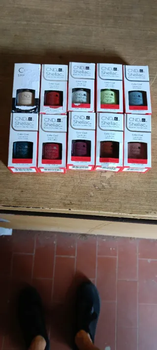 Set 10 Semipermanenti CND Shellac Originali