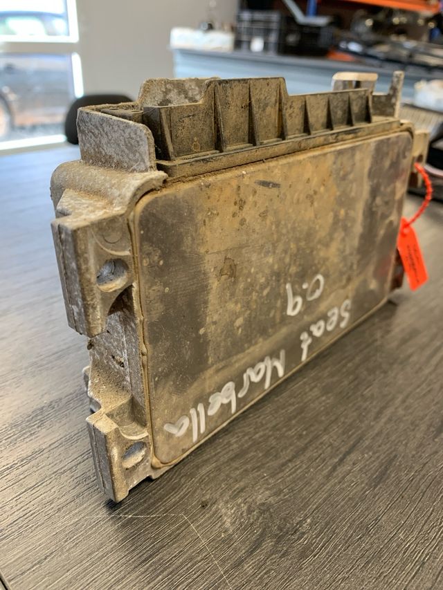 Centralita Motor UCE Seat Marbella