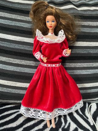 Barbie anni 80 vestito rosso cuore