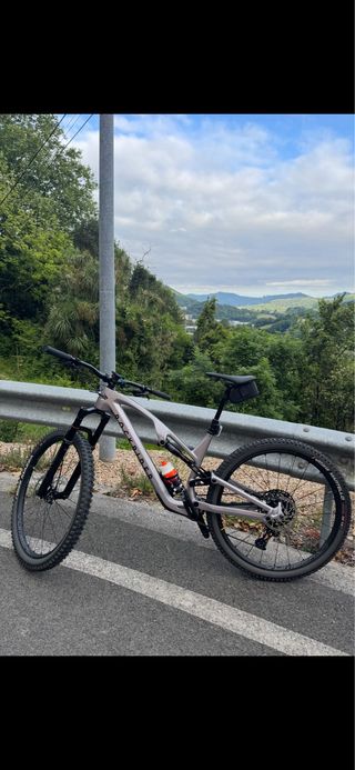 Bicicleta de montaña Carbono Mountain feel 900S