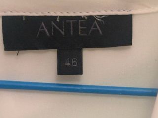 Blusa Antea blanca talla 46