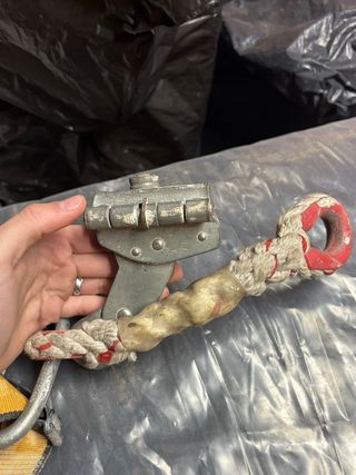 Arnés Singing Rock + Anticaídas Climax