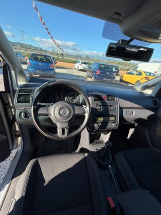 Volkswagen Touran 2011 7plazas