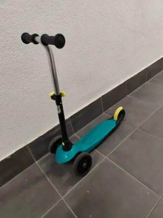 Patinete infantil verde Decathlon