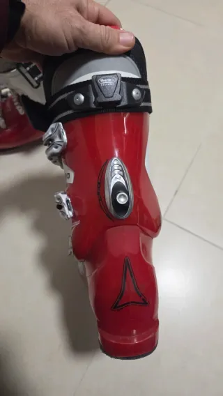 Botas de Ski Atomic Rojas