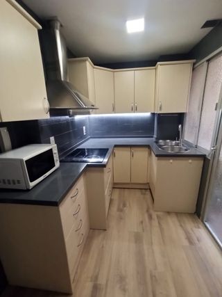 Alquiler de piso de 3 habitaciones Granada