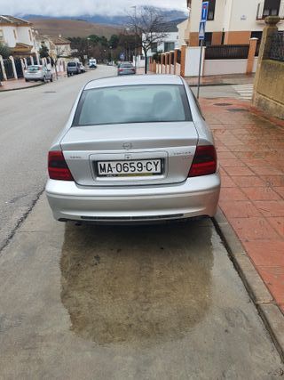 Se vende Opel Vectra 1999