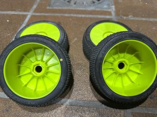 4 Ruedas JConcepts Neumáticos RC sin pegar