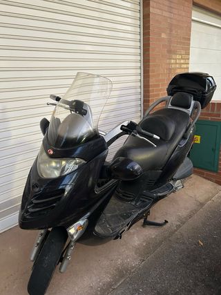 Kymco Gran Dink 125cc Maxiscooter