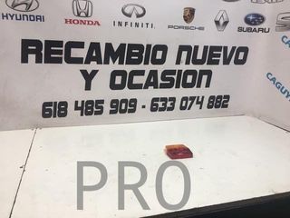 Tulipa piloto trasero carro universal nuevo