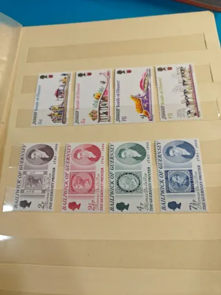 Lotto francobolli Guernsey nuovi
