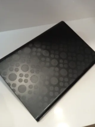 Elevador para ordenador portátil. Leer anuncio